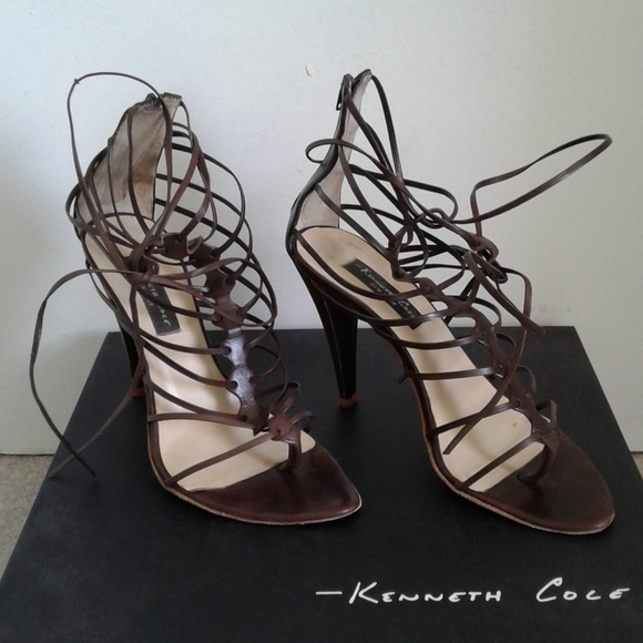 Kenneth Cole Gladiator Heels! - Picture 1 of 8